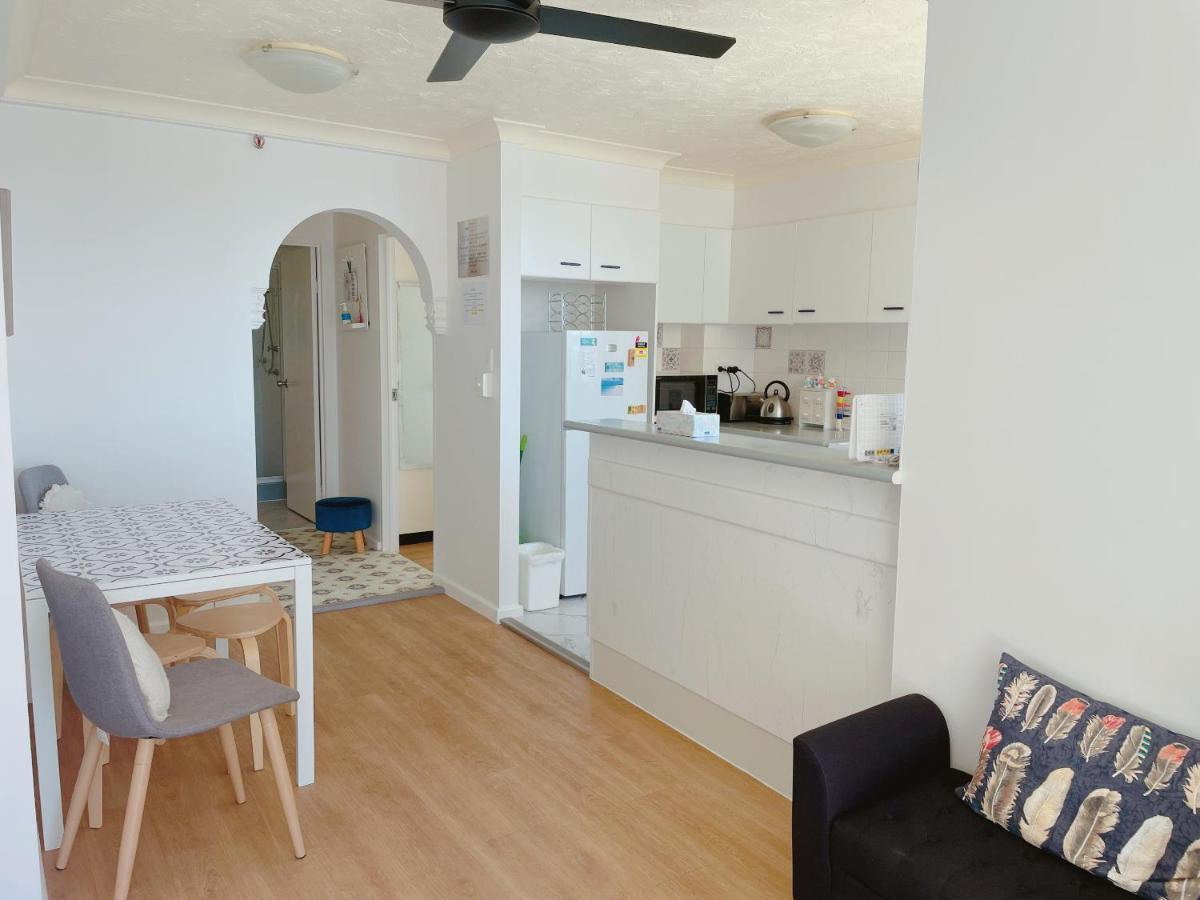 1 Bedroom And 1 Living Room Family Suite Gold Coast Eksteriør billede